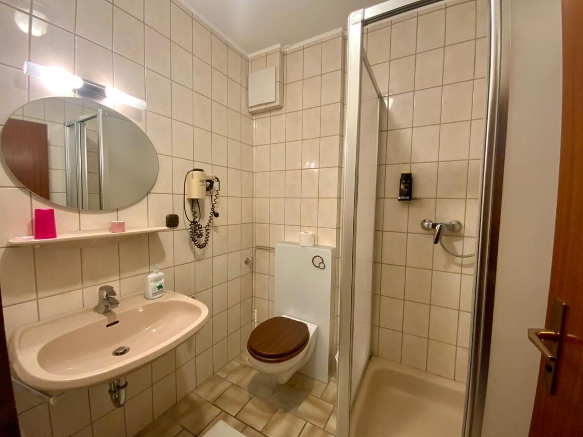Hotel Attache Raunheim Eksteriør bilde